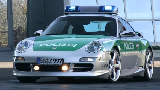Les 10 voitures de police les plus insolites du monde - Blog